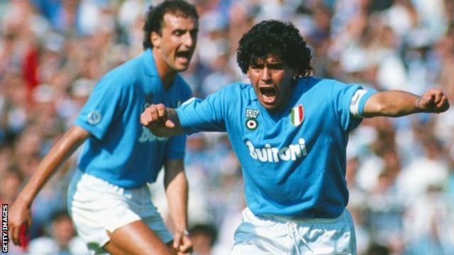 View Karir Sepakbola Maradona Gif