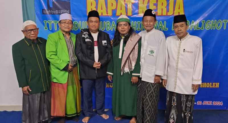 Paypoqda yalangoch mushuklar